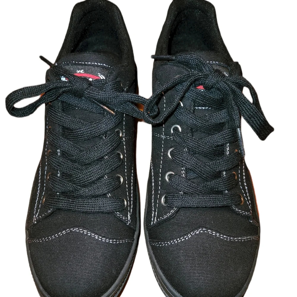 Skechers Canvas Women's Shoes - Picture 2 of 8